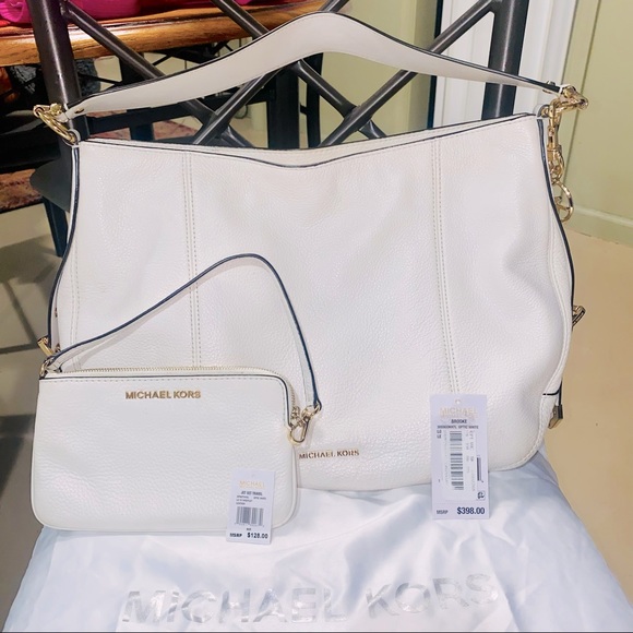 Michael Kors Handbags - Micheal Kors Brooke large shoulder bag & wristlet